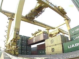 엇갈리는 경기전망