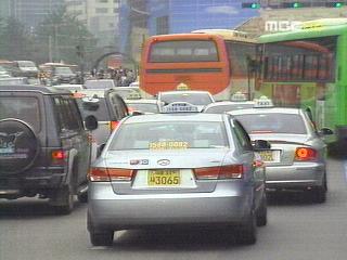 버스전용차선 택시 허용 논란