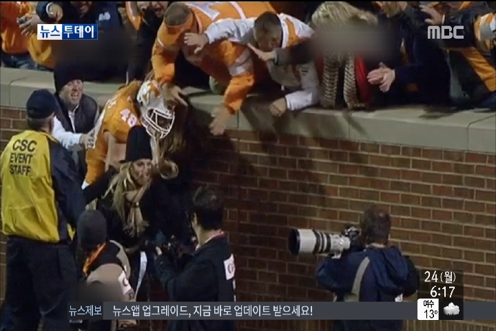 스포츠투데이 선수가 심판을마음 급하자 무자비하게 밀쳐