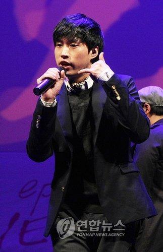 타블로 "어린왕자 같은 어른동화 쓰고파"