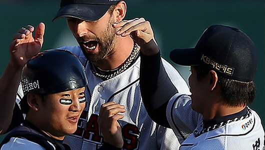 프로야구 최재훈 역전 투런포두산 2패 뒤 2연승