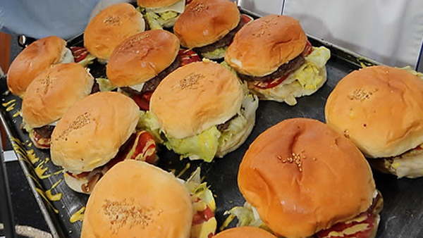 빅3 패스트푸드사 햄버거세트 "나트륨열량 폭탄"