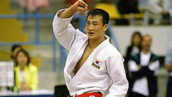 조인철 유도대표팀 감독 1억원대 훈련비 횡령 혐의 영장