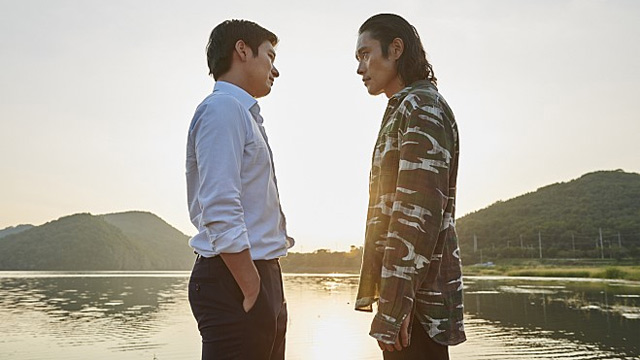 내부자들 감독판 200만 돌파 기록 작성 중