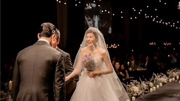 김하늘 19일 결혼식 올려 본식 사진 공개