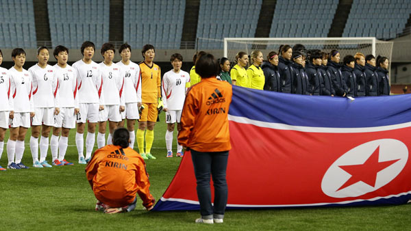 올림픽여자축구 북한 비기고 일본 지고혼돈의 예선전