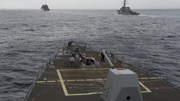 남중국해서 항행의 자유 작전재개 "불법도발" 반발