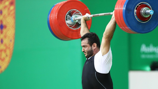 이란 모라디 역도 남자 94급 세계신기록18년 만에 경신