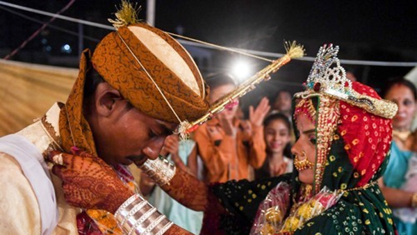 파키스탄 70년 만에 힌두교도 혼인 신고 가능