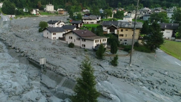 스위스 환경청 "8명 실종 산사태 기후변화도 영향"