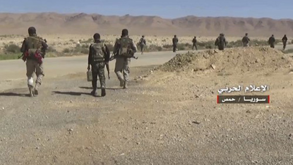 "이스라엘 시리아 다마스쿠스공항 무기저장소 공습"