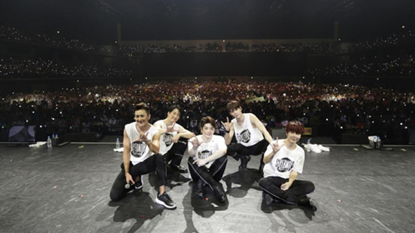 초신성 5인조 슈퍼노바로 새 출발본격 일본 활동