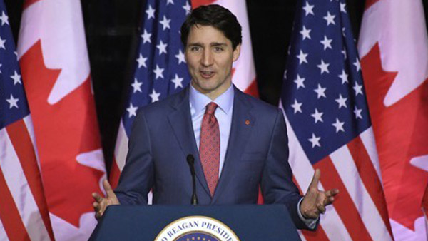 캐나다 총리 트럼프에 "관세 영구 면제 촉구"