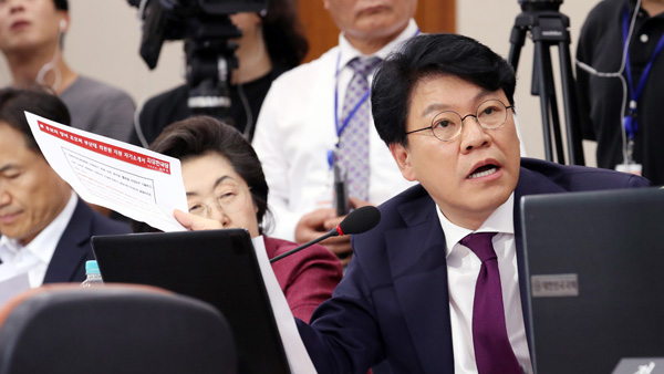 민주당 "장제원 아들 사건 개입했다면 의원직 사퇴해야"