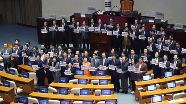 [국회M부스] 한국당의 선택은 '필리버스터'…민주당의 카드는?