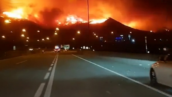 옥계망상 구간 동해고속도로 통행 재개일부 휴게소 피해