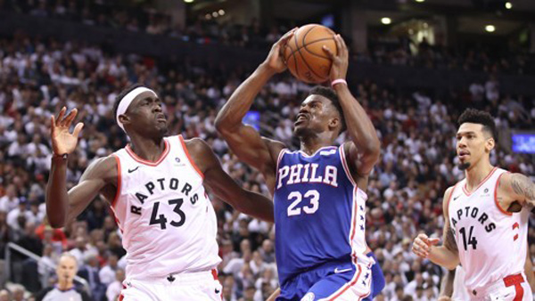 버틀러 30점 필라델피아 토론토 꺾고 PO 2차전 승리
