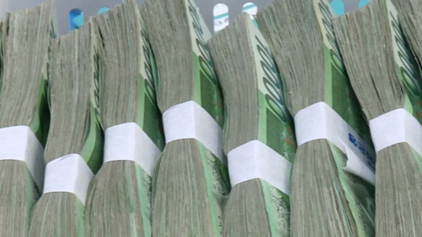 작년 5톤 트럭 114대 분량 지폐 폐기