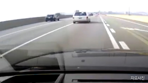 자동차 리콜 10년 동안 12배 급증…"사고기록장치 의무화해야"