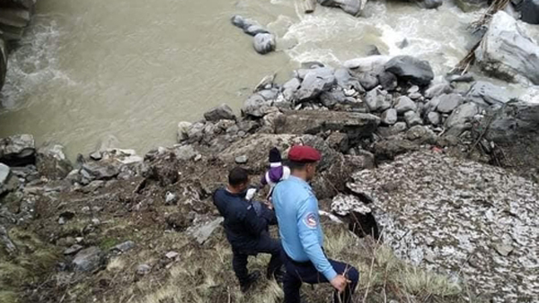 안나푸르나 실종 한국인 교사 동행 가이드 시신 발견