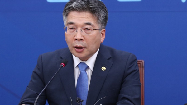 경찰청장 "대북전단 불법행위 엄정 사법처리"