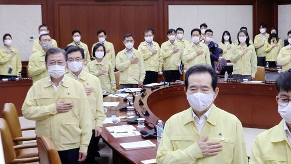 문 대통령 "특별재난지역 추가·재난지원금 상향 신속 추진"