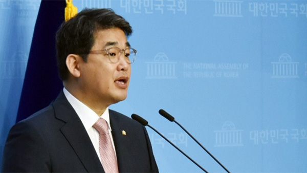 국민의힘 " 이건희 회장 혁신 마인드 귀감영면 기원"