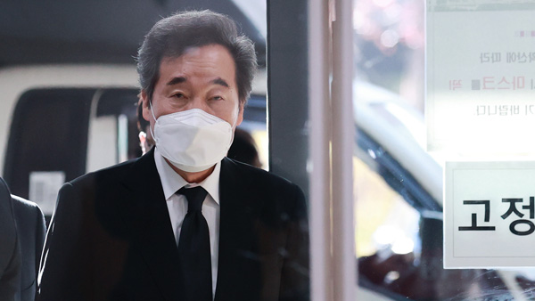 이낙연 "겨우 울음을 누르며 기도만 드렸네"…측근 발인 애도