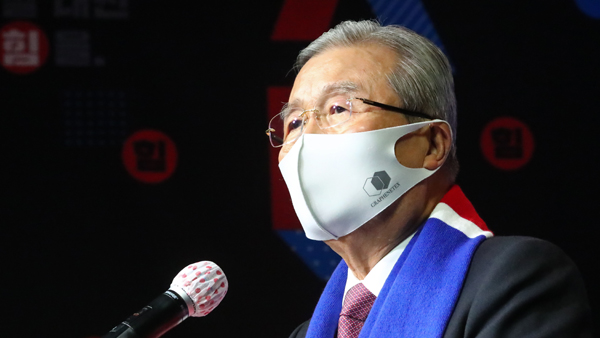 김종인 "전직 대통령 사과, 해야할 시기"…서병수 "지금은 때 아냐"