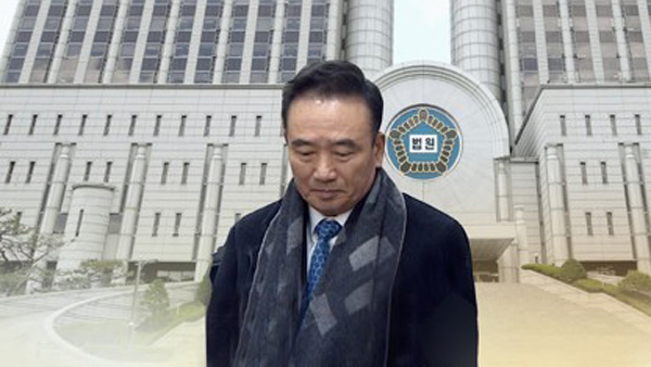 '여직원 성추행' 최호식 전 호식이치킨 회장 2심도 집유…