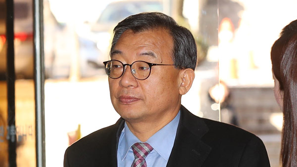 'KBS 세월호 보도 개입' 이정현 의원…벌금 1천만 원 확정