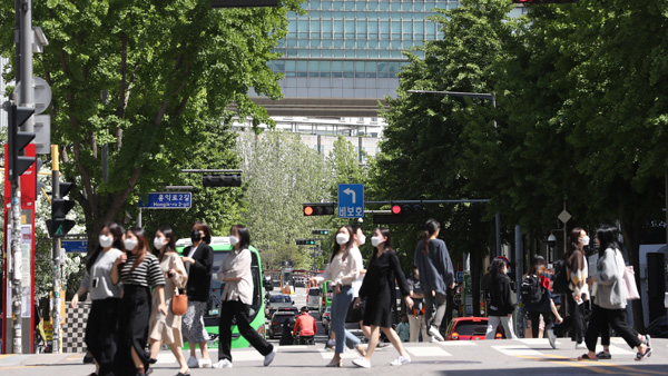 수원 확진자 사흘동안 주점·볼링장 다니며 31명 밀접 접촉