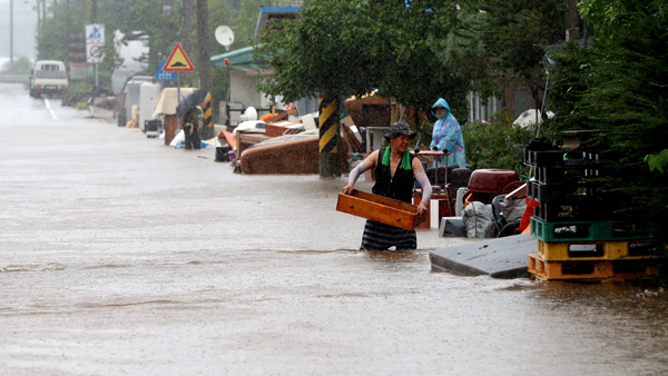 폭우로 이재민 1천610명·농경지 8천ha 피해
