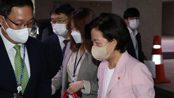 추미애, 아들 병가 특혜 의혹 신속한 검찰 수사 촉구