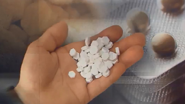 정부 '먹는 낙태약' 허용 방안 추진…의사 진료 거부권 인정