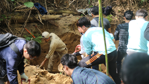 동아시아 시민이 강제동원 조선인 유골 오키나와서 발굴한다