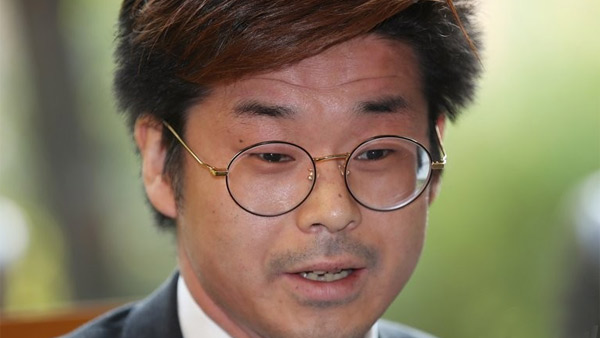 한국입양인 출신 佛 하원의원, 마크롱에 도전장…