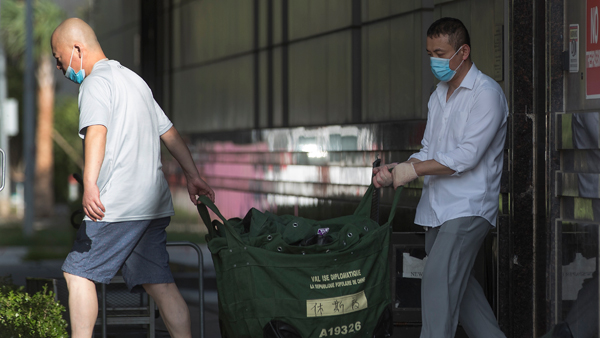주미 중국대사관 "휴스턴 업무 대행" 청두에서도 짐싸기 시작