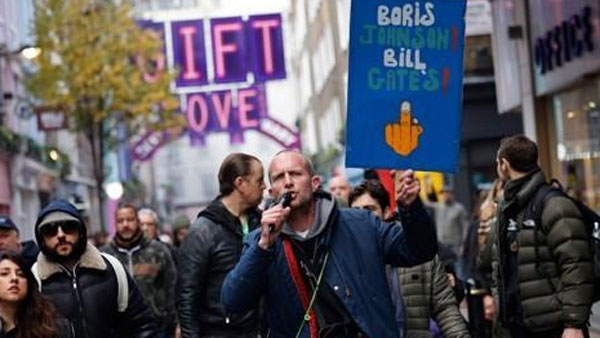 영국, '코로나19 거짓정보' 대응 위해 정보부대 동원