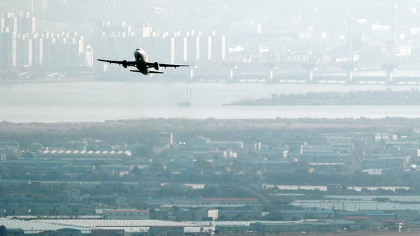 작년 하늘길 이용자 국제선 일본 88.2% 급감…국내선 23.7% 감소