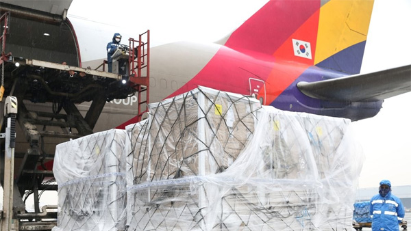 아시아나, 코로나에도 화물로 적자 줄였다…영업손실 703억원