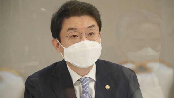 내년 1월부터 퀵서비스·대리운전기사도 고용보험 포함