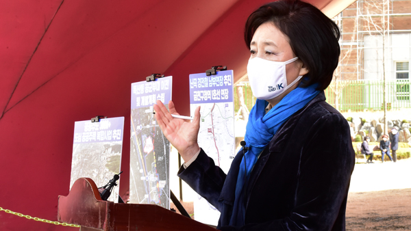 박영선, 與 서울시장 단일후보…김진애에 승리