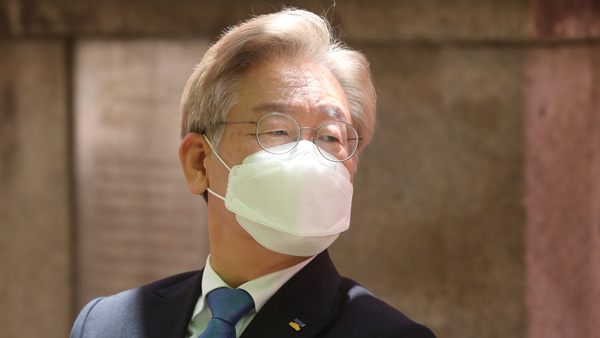 이재명, 유승민 SNS 설전…'기본소득'이냐 '공정소득'이냐