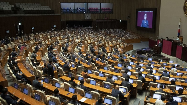 예결위, 이틀간 종합정책질의…'전 국민 지원금' 공방 예상