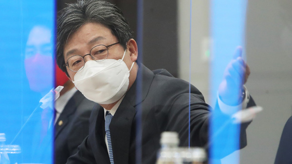 유승민 "尹캠프, 도대체 왜 당대표 도발하나…윤석열 직접 사과해야"