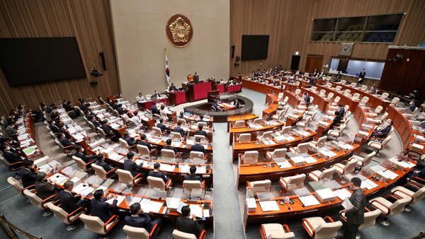국회 예결위도 '고발 사주 의혹' 공방…與 '조사촉구' 野 '질의부당'