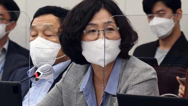 권인숙 "윤석열 부인, 수원여대 교원 임용 이력서도 허위 기재"