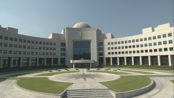 국정원 "민간인 사찰 정보공개 청구‥법에 따라 공개"