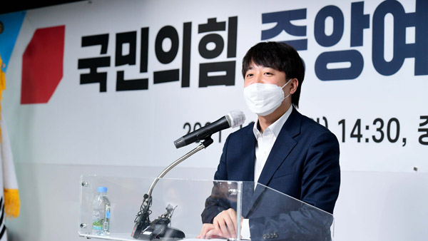이준석 "우리 후보 정치 잘 몰라강점 극대화하고 보완할지 고민할 때"